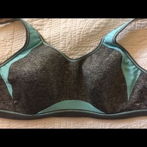 Frey’s sports bra.  Worn 3x.  Excellent condition!